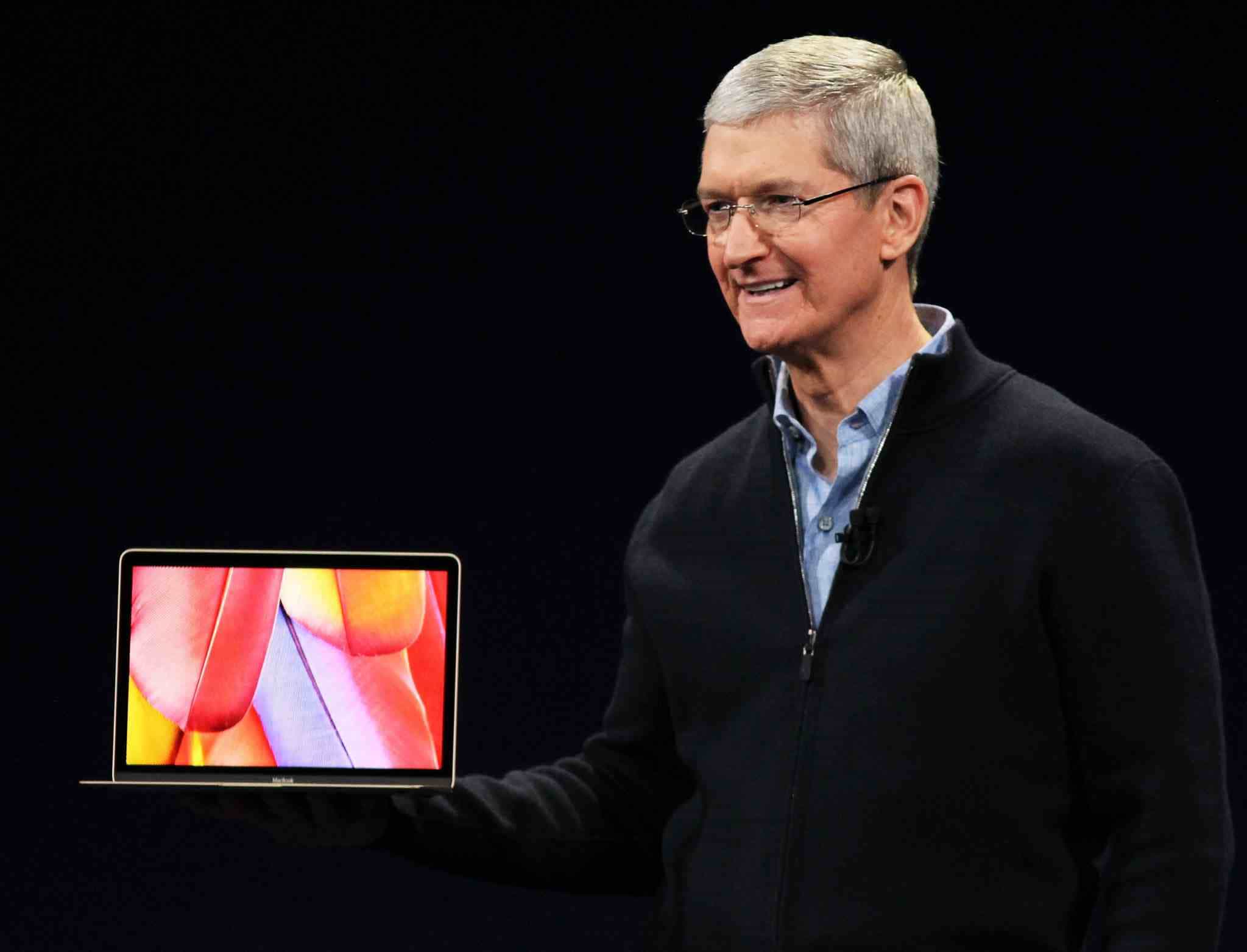 Apple: CEO Tim Cook Says Black Teenagers Getting Ejected From Store Is 'Unacceptable'