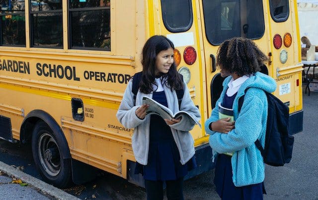5 Things Schools Should Consider When Searching for a Minibus