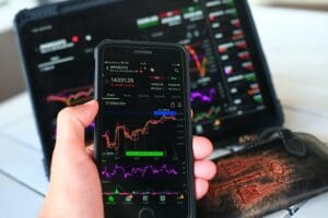 Is Mobile Trading Good: How to Choose Stock Market App for Investment Need